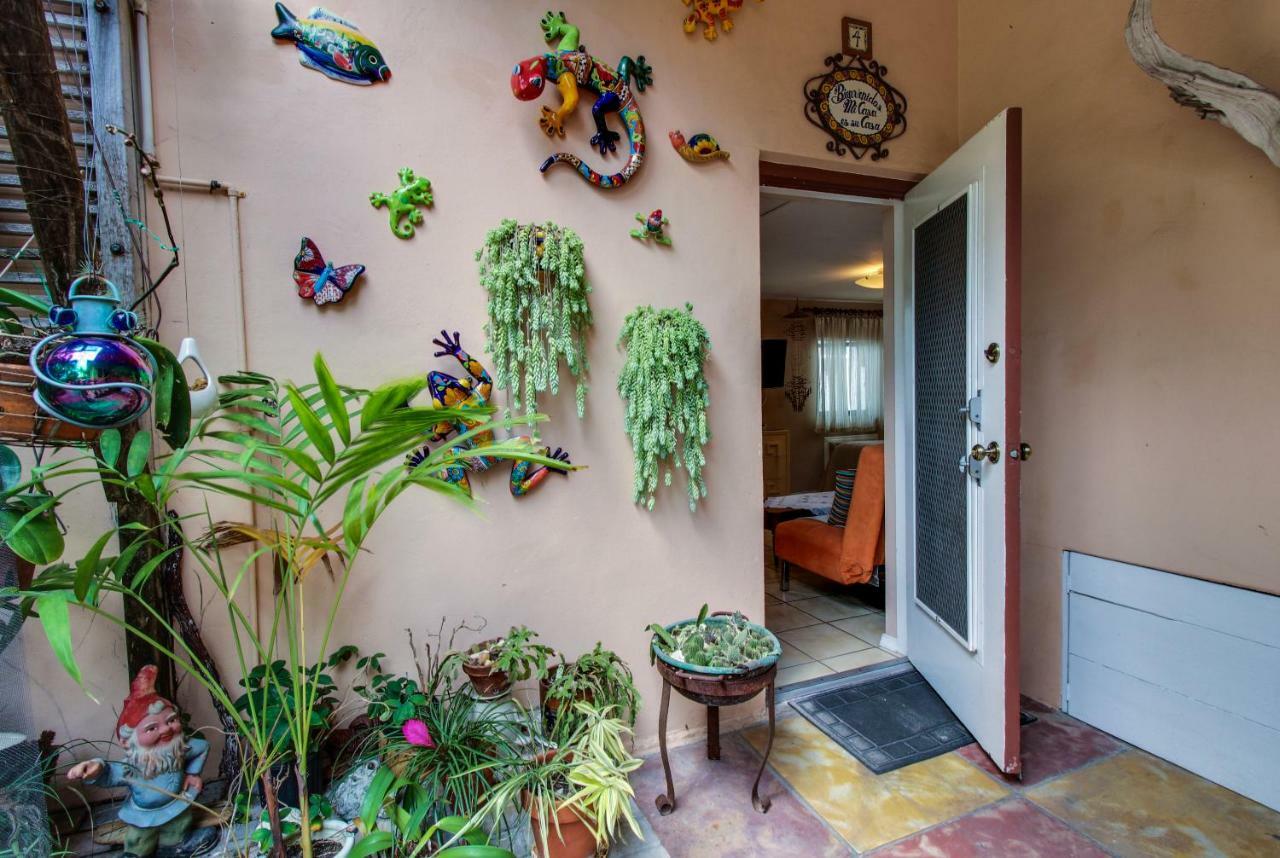 Bella Vista Garden Studio Hotel Hollywood Exterior photo